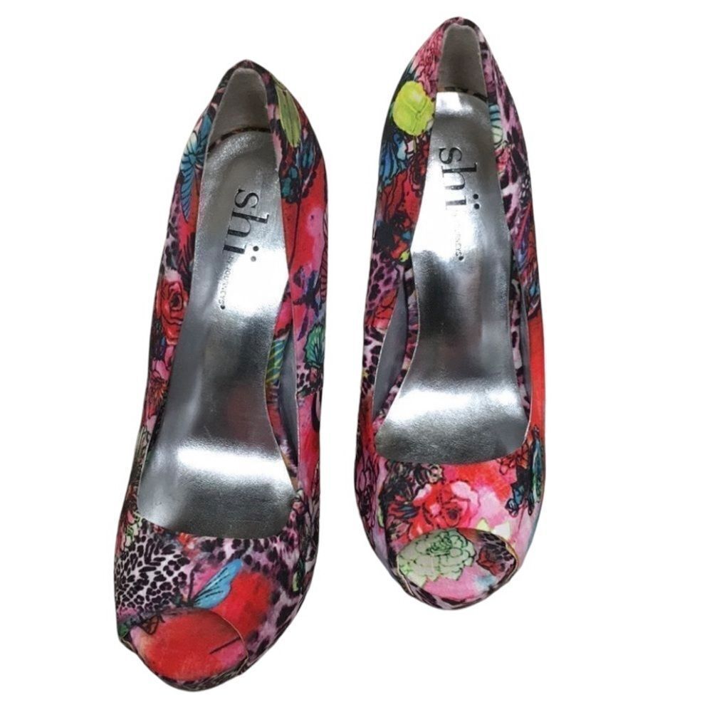 Shi by JOURNEYS High Heel Peep Toe Shoe.